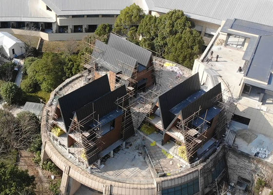 Maison modulaire préfabriquée Conception en bois Résistant aux cyclones Kit de bungalow Maison de construction rapide