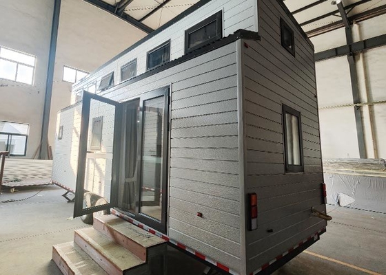 AS/NZS Standard en acier léger préfabriqué Mini maison sur roues kit maison pour les voyageurs aventureux