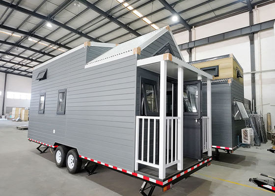 Rameau en acier léger standard UE/UA/USA Maisons préfabriquées Autocar à roues avec 3 chambres
