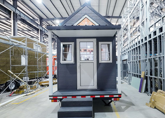 Maison modulaire préfabriquée Petites maisons sur roues à louer cadre en acier léger