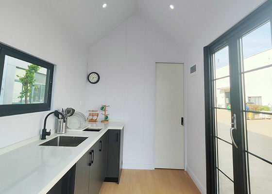 Luxury Glamping Prefabricated Houses Custom  Tiny House On Wheels For Hotels / Camping / Rental