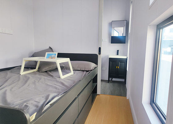 Luxury Glamping Prefabricated Houses Custom  Tiny House On Wheels For Hotels / Camping / Rental