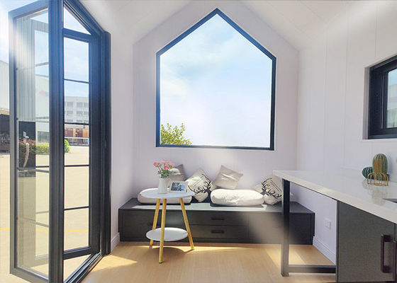 Luxury Glamping Prefabricated Houses Custom  Tiny House On Wheels For Hotels / Camping / Rental