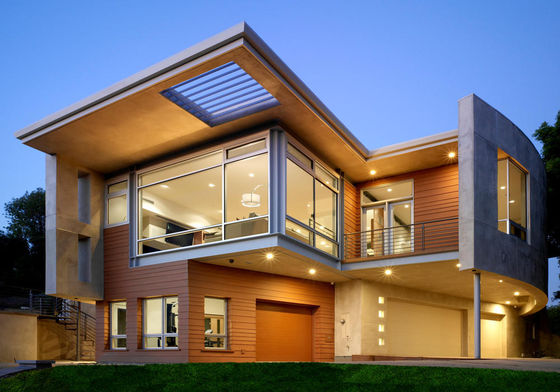 Des maisons préfabriquées modernes: Des kits de villas de luxe avec une maison modulaire en acier léger
