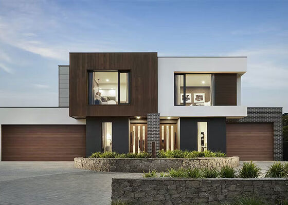 Kits de maisons préfabriquées en acier préfabriqué en Chine avec panneaux sandwich 40 pieds, villas de luxe étanches