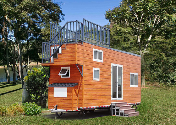 Maison minuscule de luxe préfabriquée en acier léger sur roues, norme australienne et américaine
