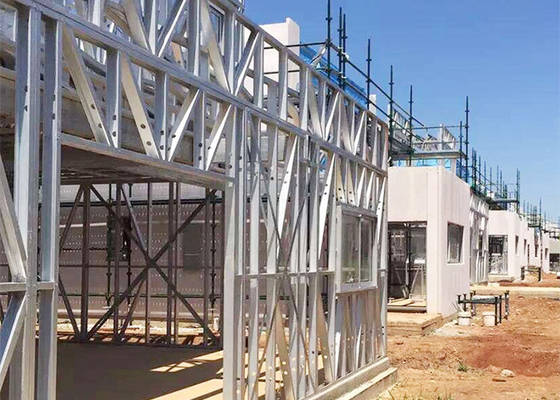 Maison préfabriquée abordable Villa Maison en acier léger avec fenêtres coulissantes en PVC