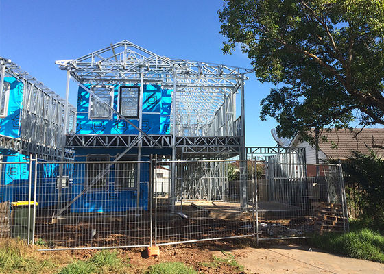 Maison préfabriquée économique moderne de couleur blanche en acier léger DEEPBLUE Steel Framing